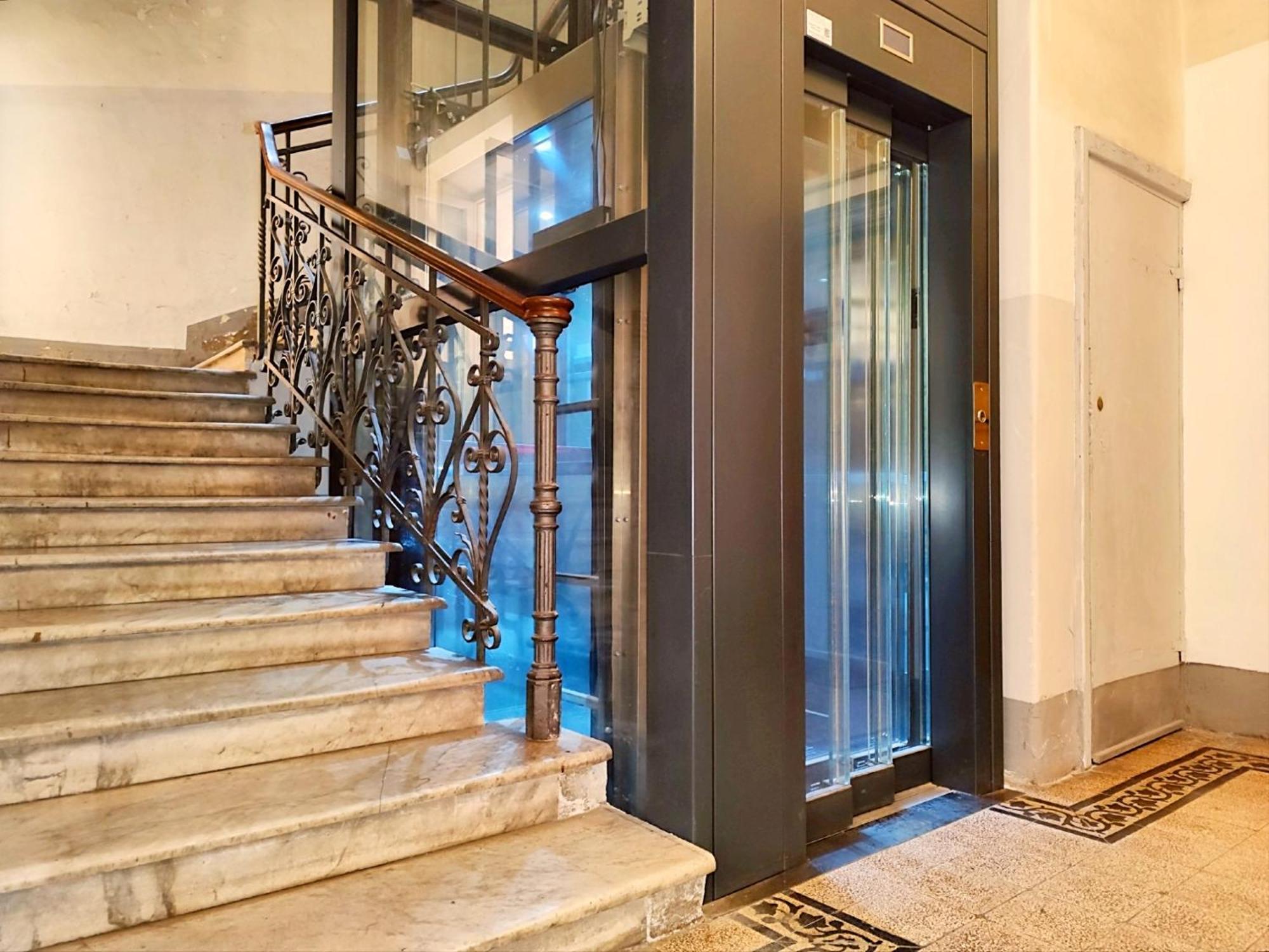 Vatican Apartment Rom
